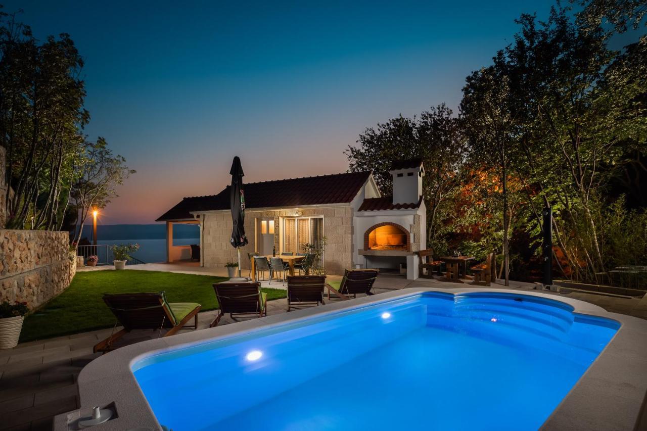 Villa Leoma With Heated Pool Marusici  Exteriör bild