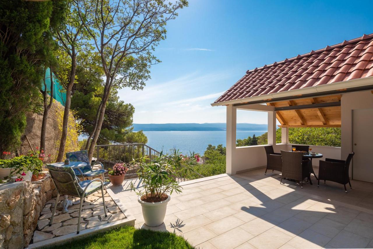 Villa Leoma With Heated Pool Marusici  Exteriör bild