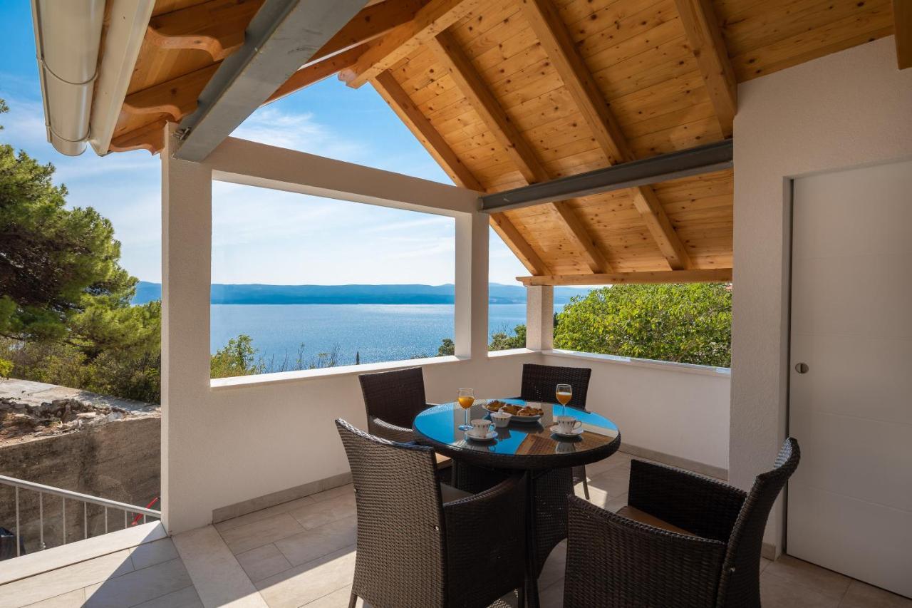 Villa Leoma With Heated Pool Marusici  Exteriör bild