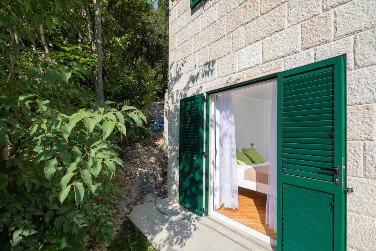 Villa Leoma With Heated Pool Marusici  Exteriör bild